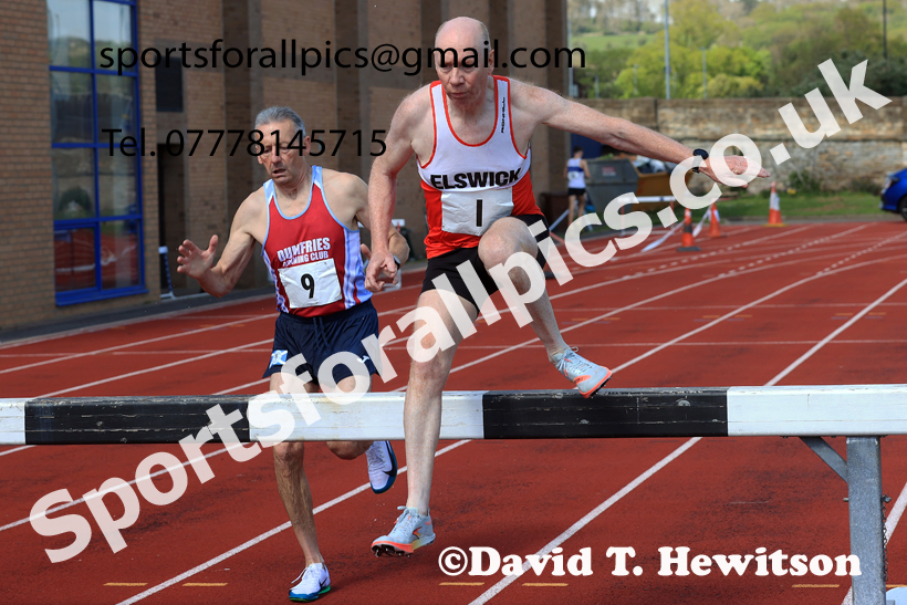 Steeplechase, 2026 Elswick Harriers Event, Wentworth, Hexham. Photo: David T. Hewitson/Sports for All Pics